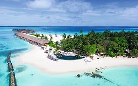 Constance Moofushi Resort Maldives